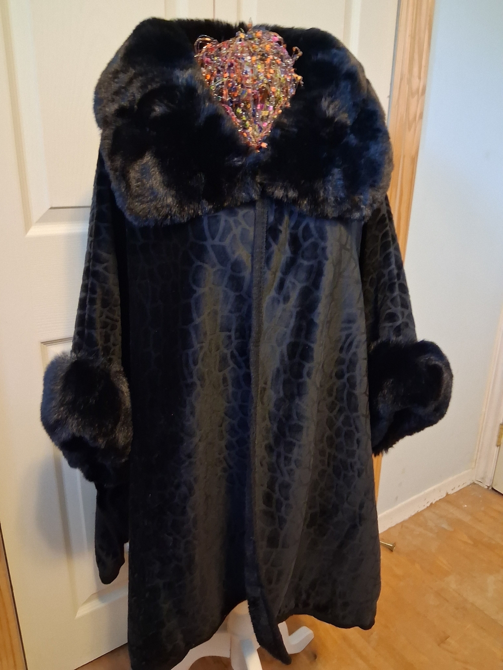 Black Faux Fur Trim Women's Coat